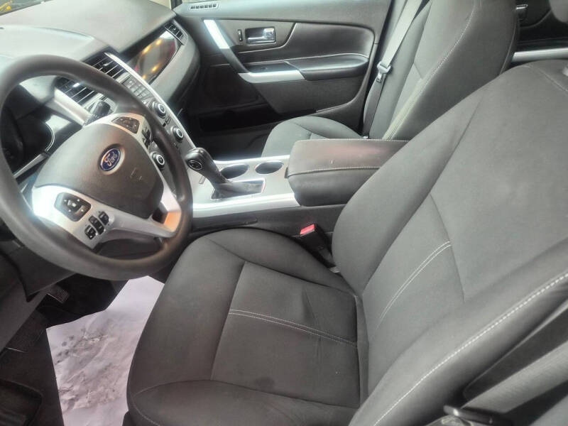 2012 Ford Edge SE