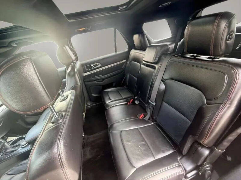 2017 Ford Explorer Sport