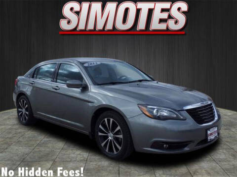 2013 Chrysler 200 for sale at SIMOTES MOTORS in Minooka IL