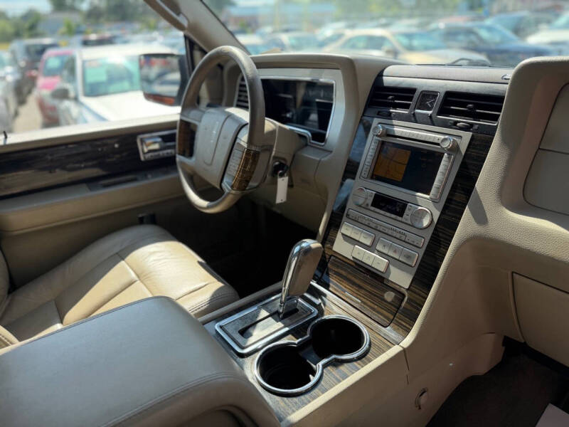 2010 Lincoln Navigator