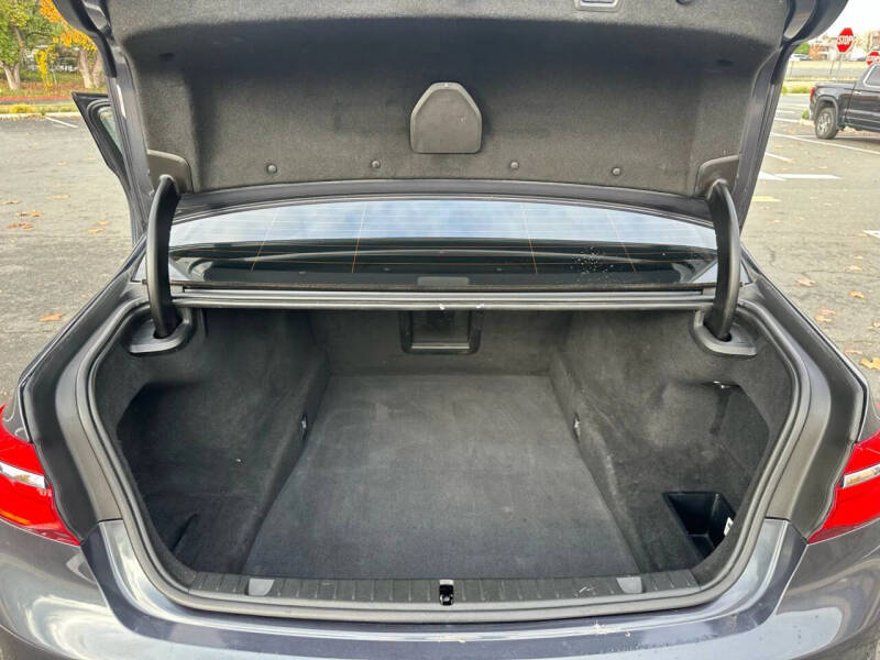 2016 BMW 7 Series 750i xDrive