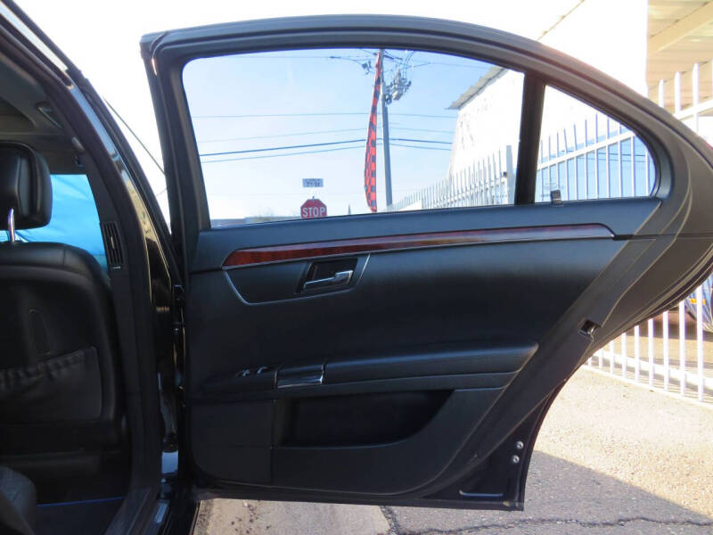 2012 Mercedes-Benz S-Class S 550