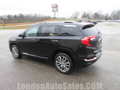 2023 GMC Terrain Denali