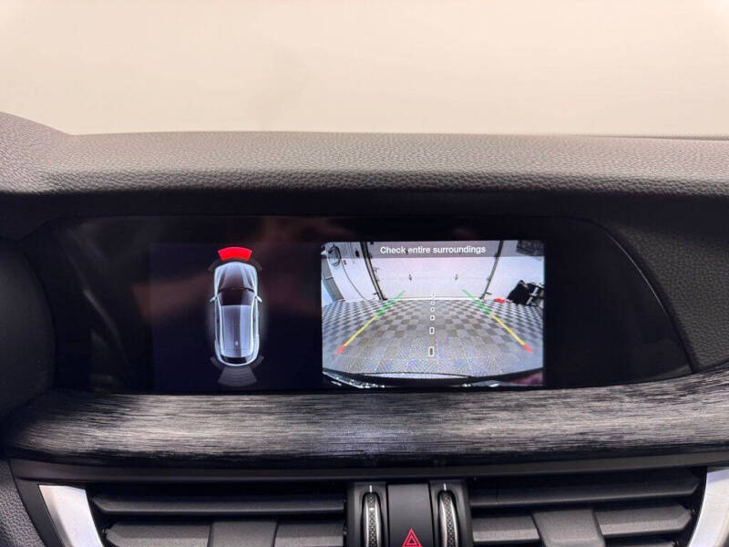 2022 Alfa Romeo Stelvio Sprint