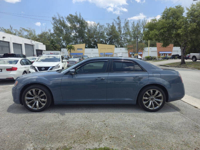 2014 Chrysler 300 S