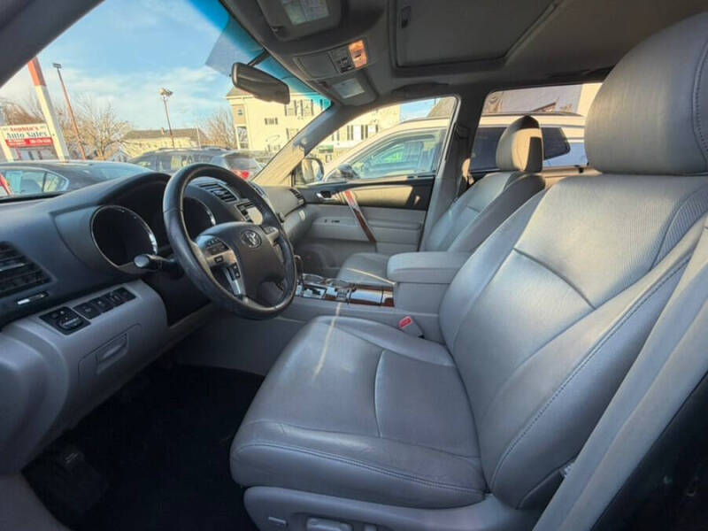 2013 Toyota Highlander Limited