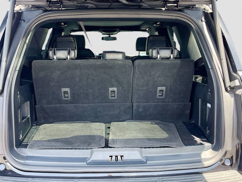 2022 Ford Expedition Platinum