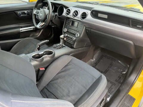 2015 Ford Mustang EcoBoost Premium