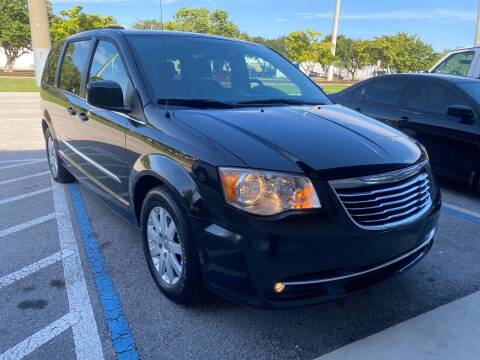2014 Chrysler Town and Country for sale at UNITED AUTO BROKERS in Hollywood FL