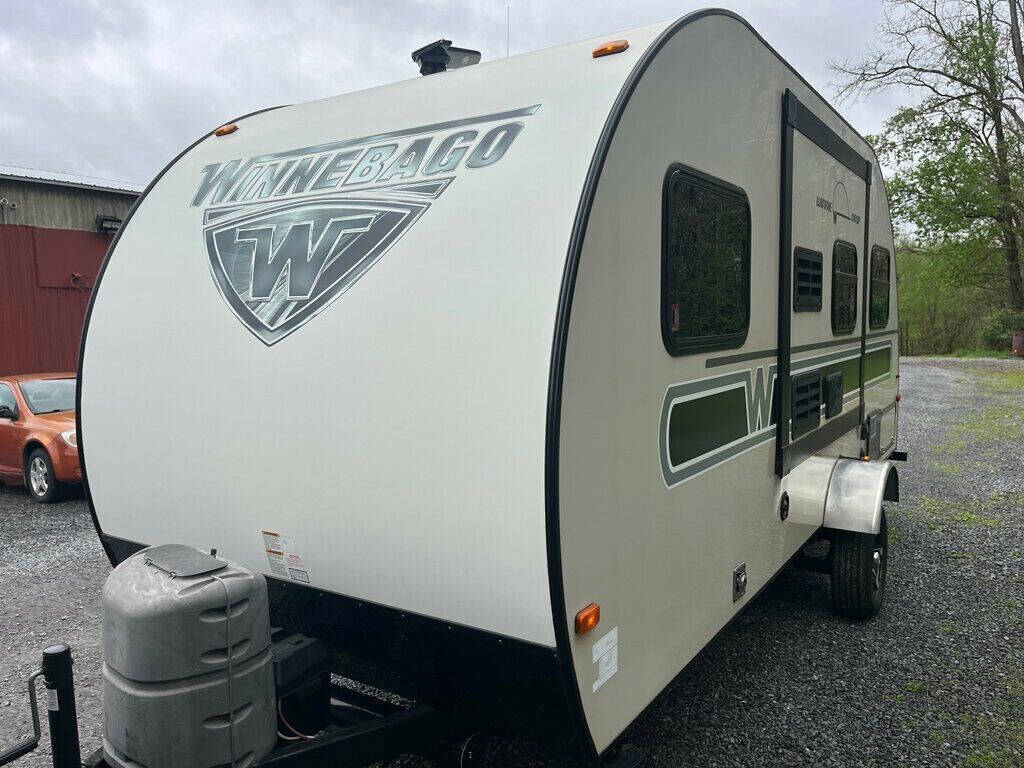 2017 Winnebago Winnie Drop WD1780 6