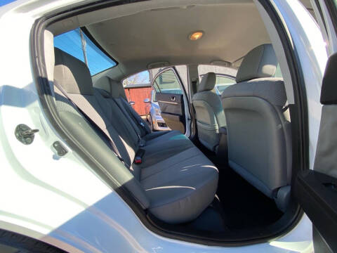 2011 Mitsubishi Galant FE