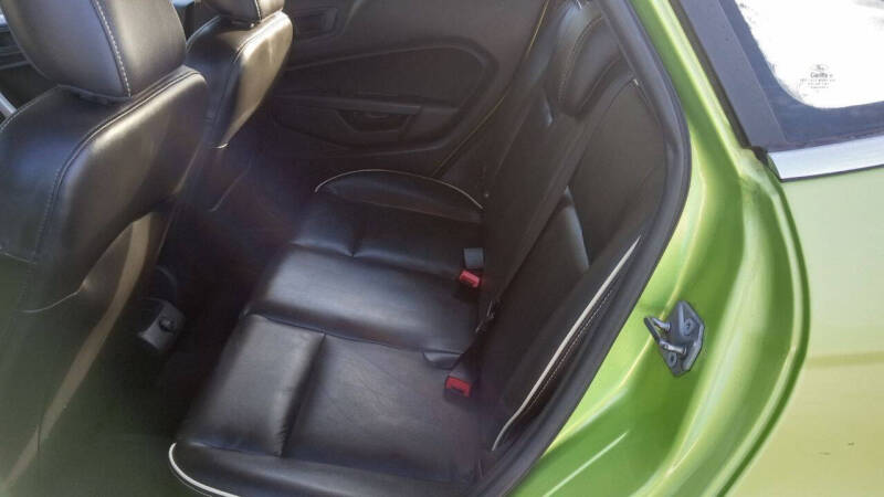 2011 Ford Fiesta SEL