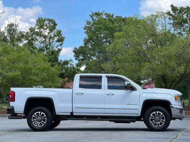 GMCSierra 2500HD4