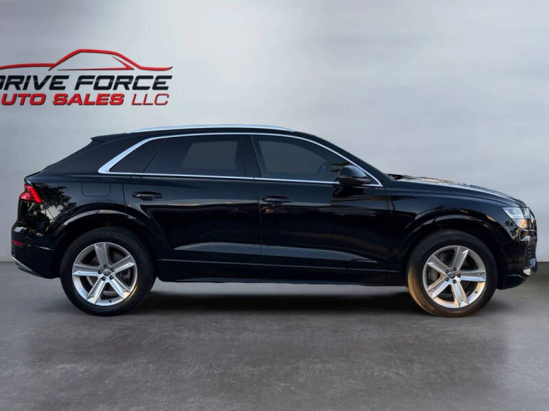 2019 Audi Q8 quattro Premium 55 TFSI