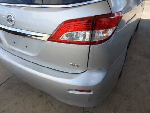 2017 Nissan Quest SV