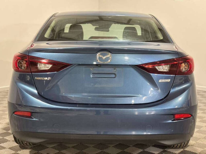 2018 Mazda MAZDA3 Touring