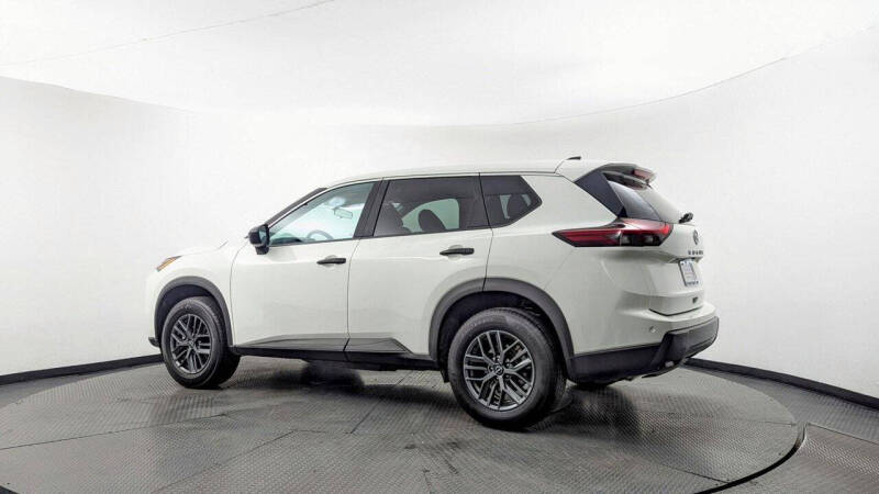2024 Nissan Rogue S