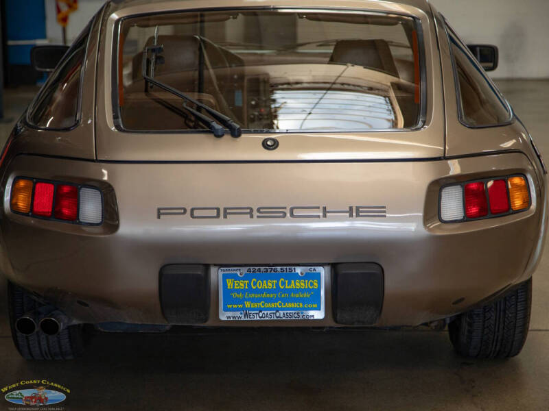 1982 Porsche 928