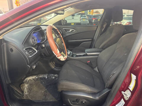 2015 Chrysler 200 Limited