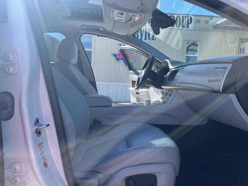 2015 Jaguar XF 2.0T Premium