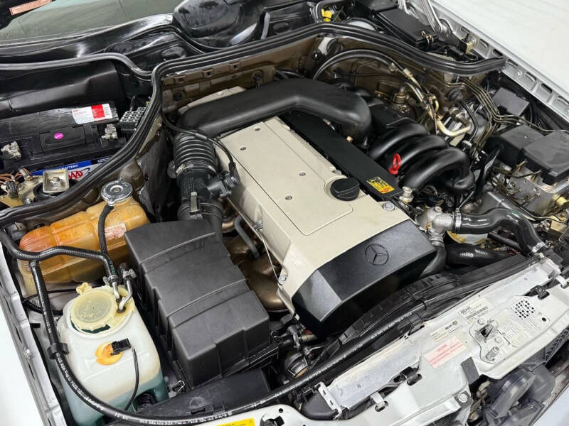 1995 Mercedes-Benz E-Class E 320