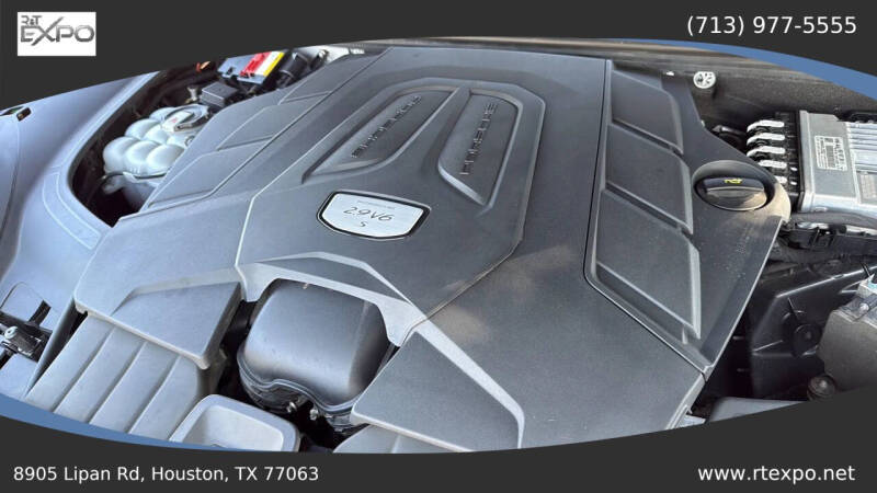 2019 Porsche Cayenne S