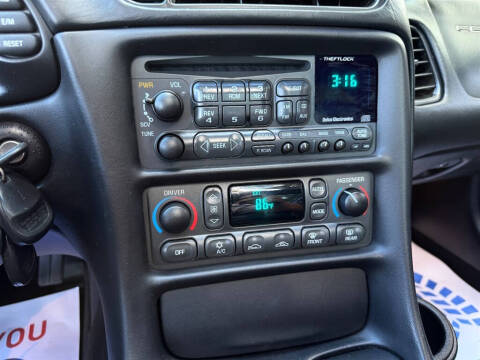 2004 Chevrolet Corvette