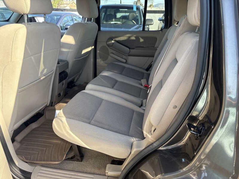 2006 Ford Explorer XLT