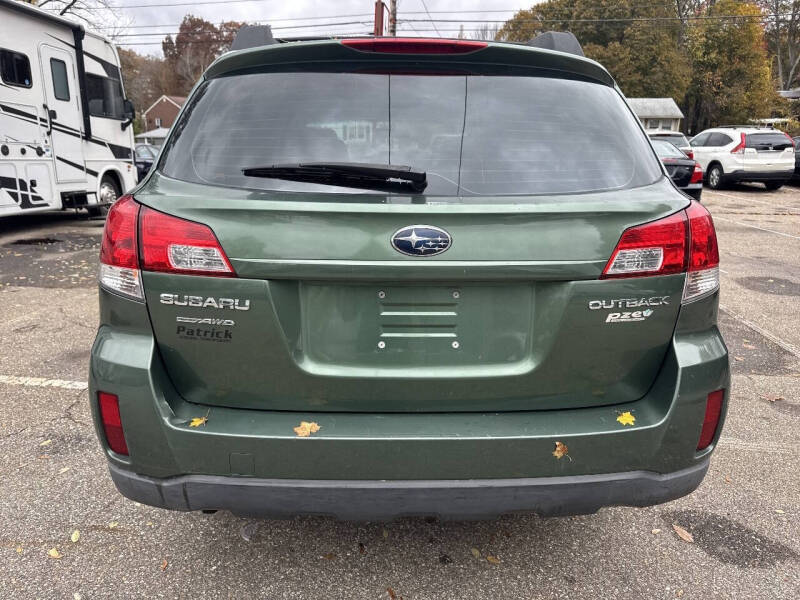 2010 Subaru Outback 2.5i