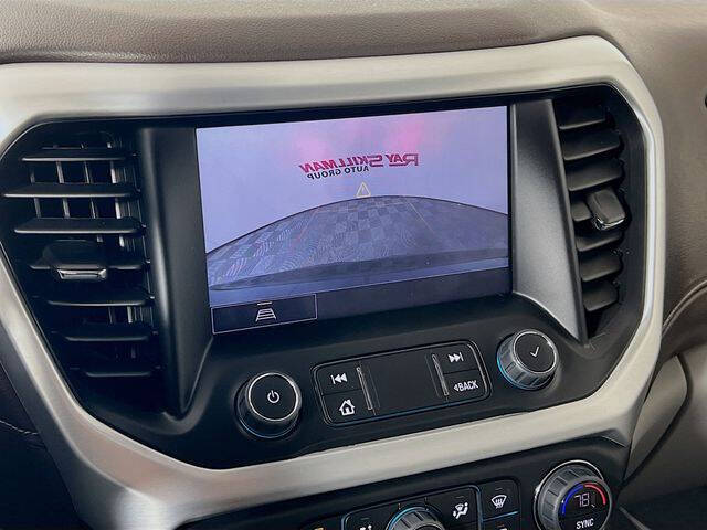 2023 GMC Acadia SLT
