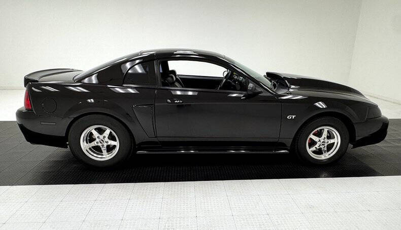 2000 Ford Mustang GT
