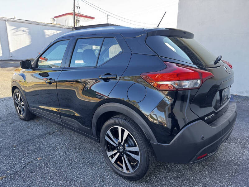 2020 Nissan Kicks SV