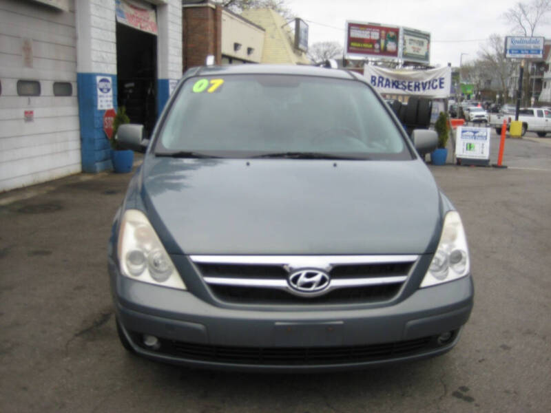2007 Hyundai Entourage GLS