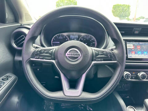 2021 Nissan Kicks S