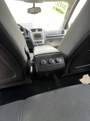 2015 GMC Acadia SLE-1