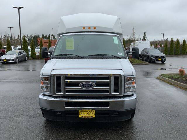 2025 Ford E-Series