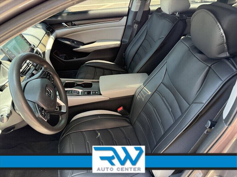 2019 Honda Accord Hybrid EX