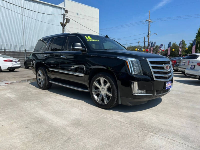 2016 Cadillac Escalade Luxury Collection