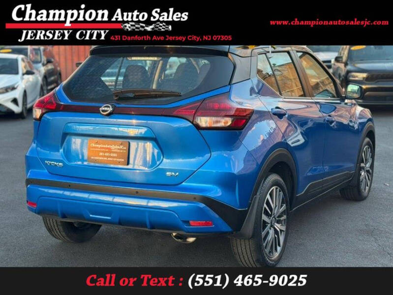 2023 Nissan Kicks SV