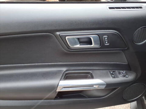 2021 Ford Mustang EcoBoost