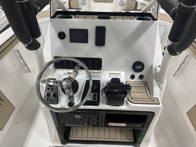 2025 Yamaha 222 Sport Fish
