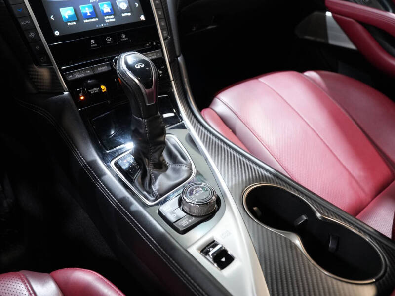 2019 Infiniti Q60 Red Sport 400