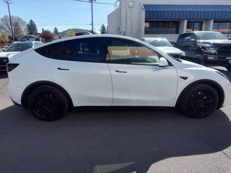 2020 Tesla Model Y Long Range