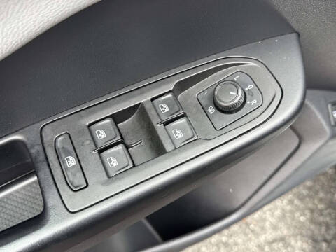 2022 Volkswagen Taos SE 4Motion