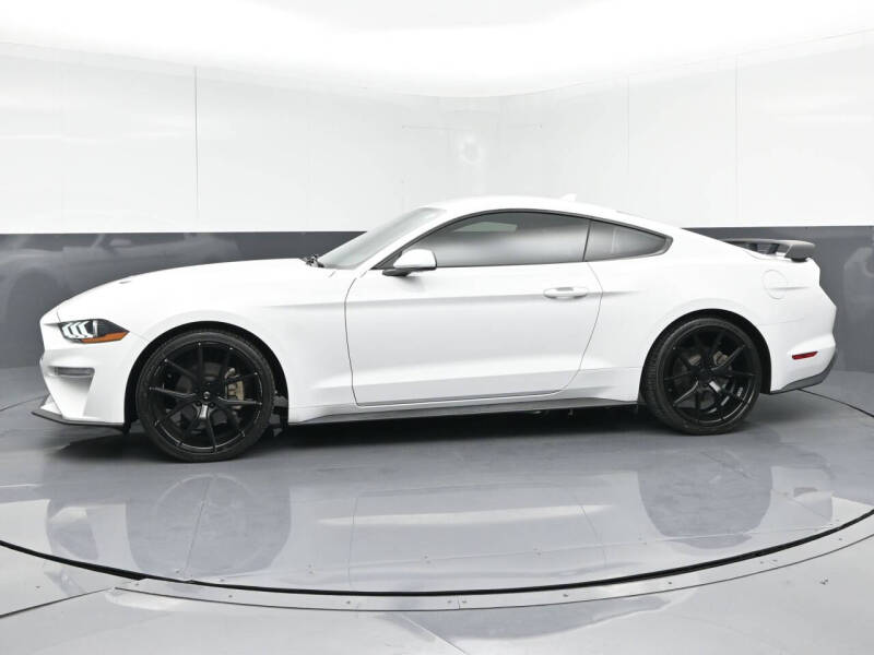 2020 Ford Mustang EcoBoost