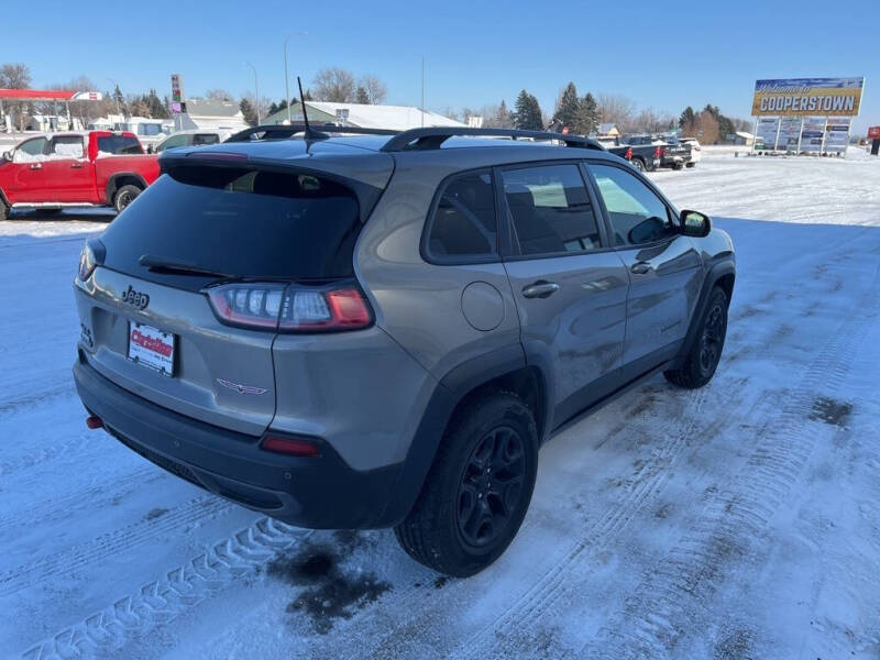 2021 Jeep Cherokee Trailhawk