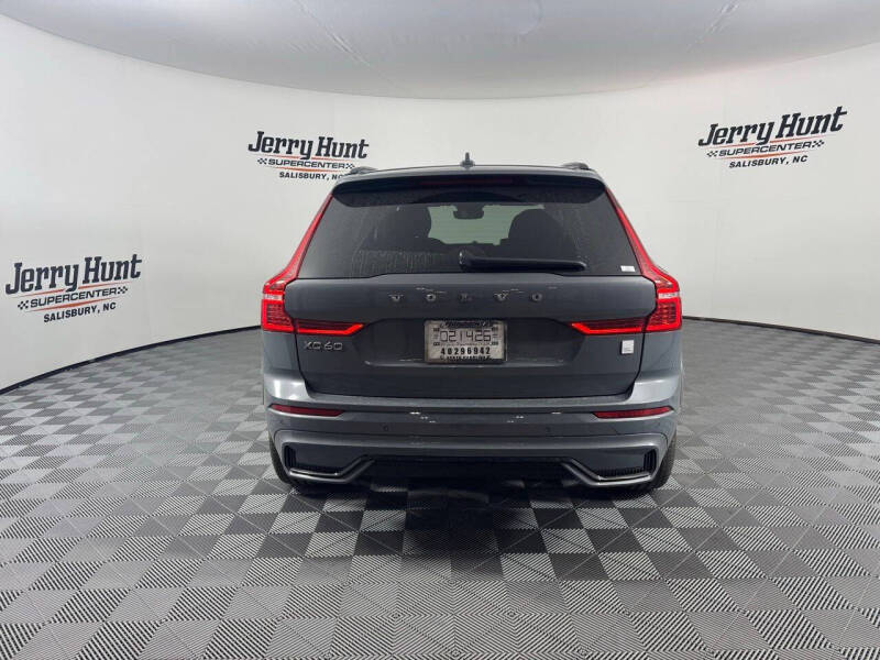 2024 Volvo XC60 Recharge T8 Polestar Engineered