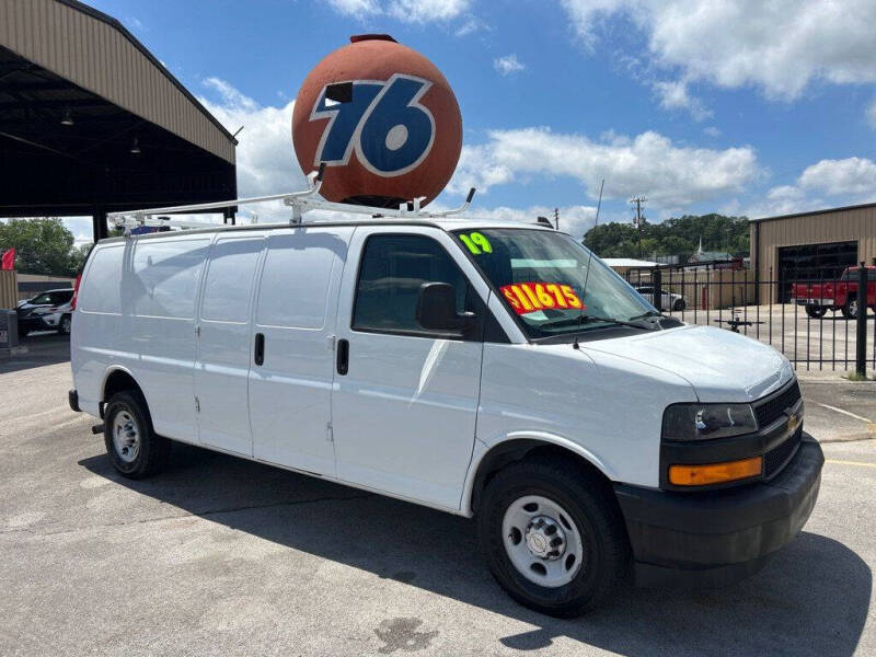 2019 Chevrolet Express 2500
