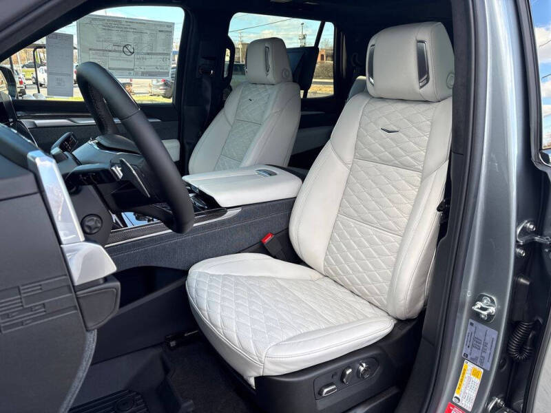 2026 Cadillac Escalade-V