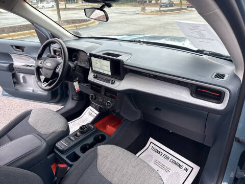 2022 Ford Maverick XL